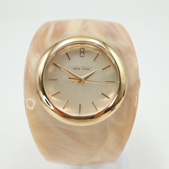 Caravelle New York Womens Gold Tone Pearl Plastic Bangle 44L136 w New Battery main image 11